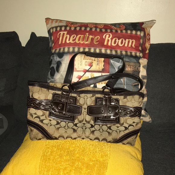 Coach Brown Signature Bag - Picture 4 of 9